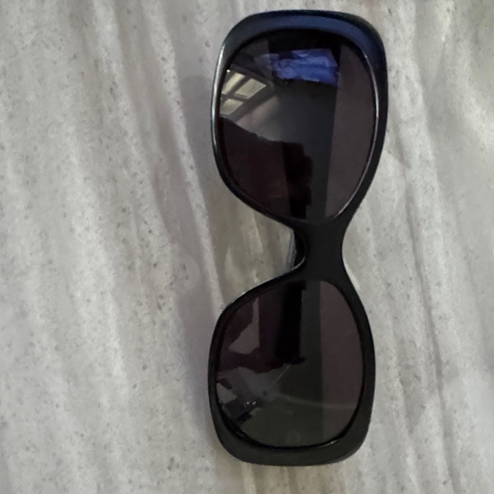CHANEL Black Square Sunglasses